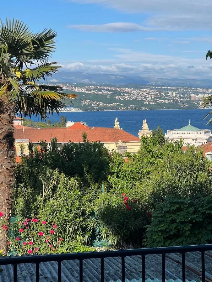 Queen Bee Apartment Opatija