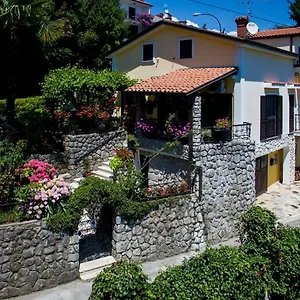 Dolores Apartman